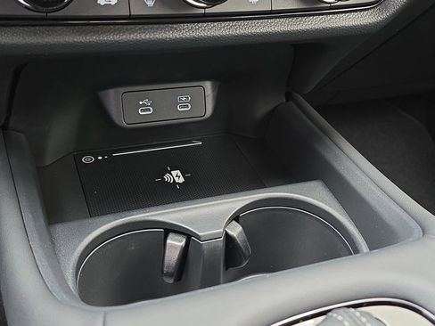 Certified 2026 Honda HR-V LX image 23