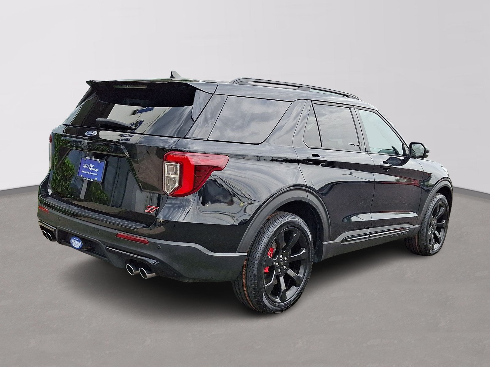 Certified 2023 Ford Explorer ST w/ Equipment Group 401A AWD/4WD image 6