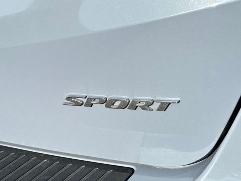 Used 2025 Honda Odyssey Sport-L image 3