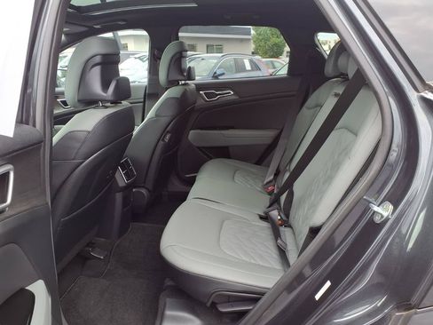 Used 2023 Kia Sportage X-Line w/ X-Line Premium Package AWD/4WD image 19