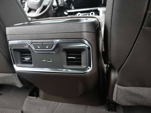 New 2026 GMC Sierra 2500 Denali w/ Denali Reserve Package image 10