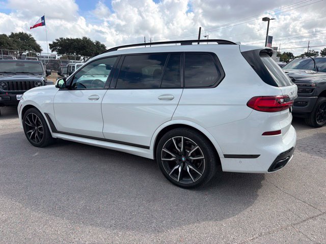 Used 2021 BMW X7 xDrive40i w/ M Sport Package AWD/4WD image 5
