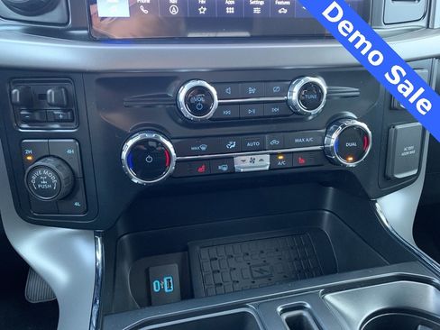 New 2024 Ford F150 XLT w/ Equipment Group 303A High image 43