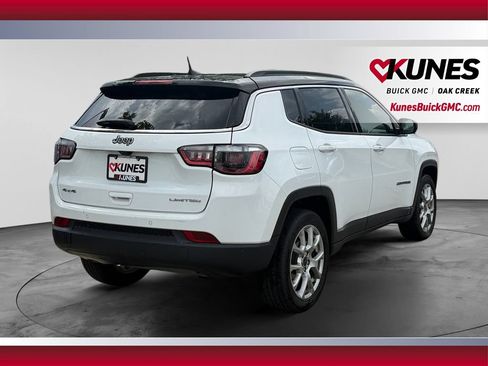 Used 2025 Jeep Compass Limited AWD/4WD image 10