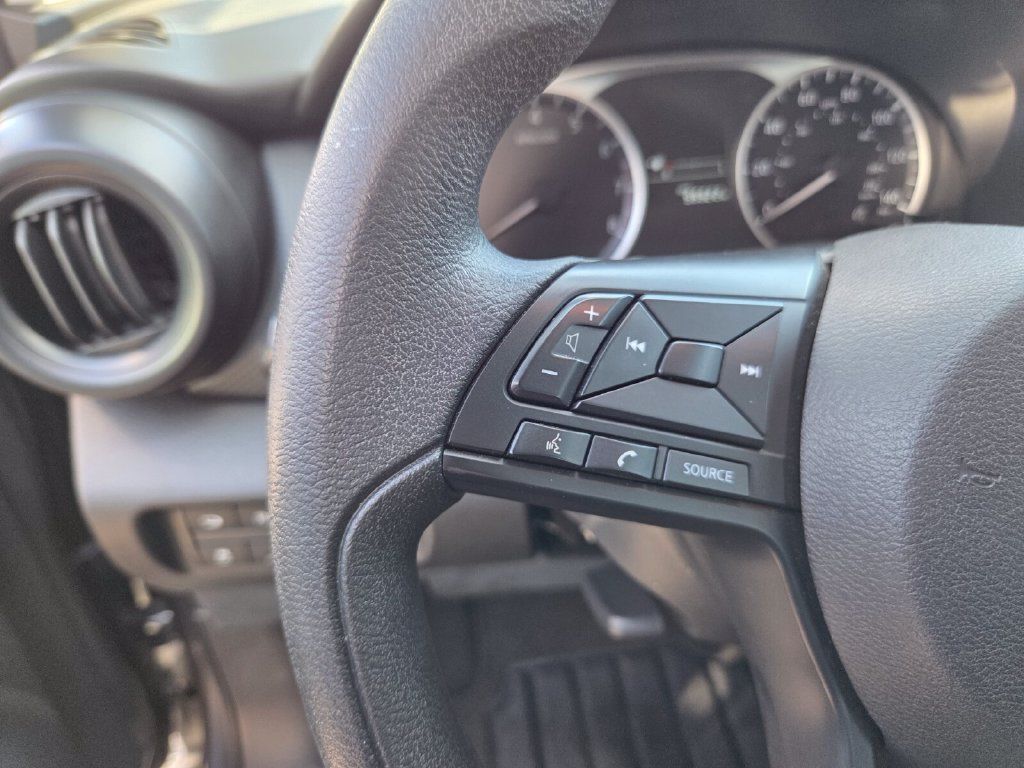 Used 2023 Nissan Kicks S FWD image 8