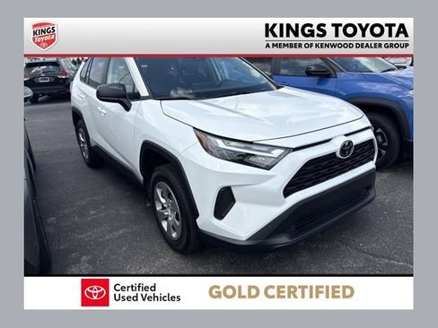 Used 2023 Toyota RAV4 LE AWD/4WD image 1