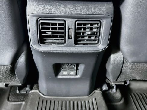 Certified 2025 Toyota RAV4 Limited AWD/4WD image 27
