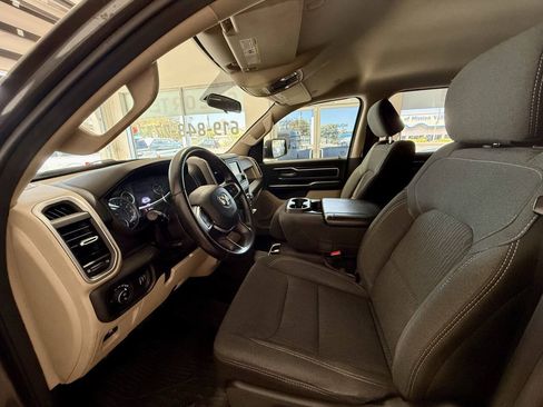 Used 2021 RAM 1500 Big Horn RWD image 12