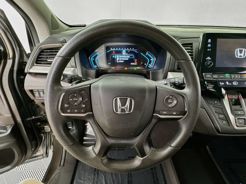 Used 2019 Honda Odyssey EX image 13