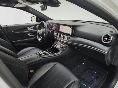 Used 2020 Mercedes-Benz E 350 Sedan image 30