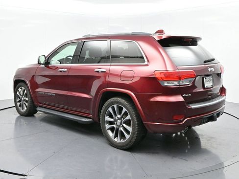 Used 2018 Jeep Grand Cherokee Overland AWD/4WD image 5