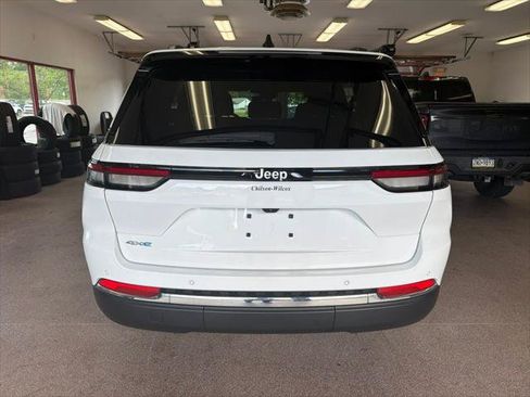 Certified 2024 Jeep Grand Cherokee Limited 4xe AWD/4WD image 24