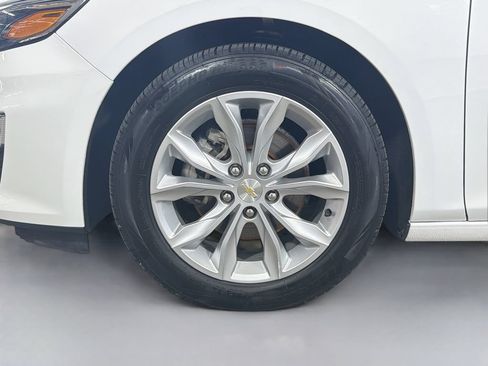 Used 2023 Chevrolet Malibu LT FWD image 31