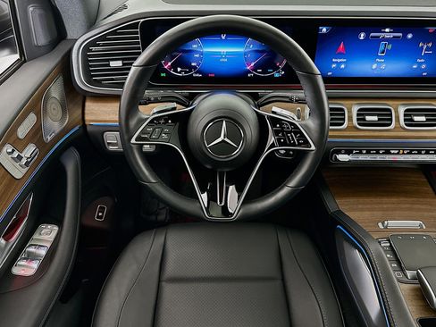 Used 2025 Mercedes-Benz GLE 450 4MATIC image 20