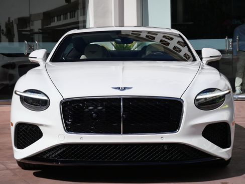 New 2026 Bentley Continental GT AWD/4WD image 9