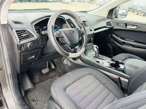 Used 2016 Ford Edge SE FWD image 8