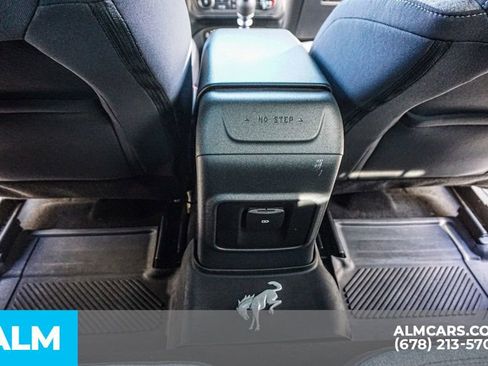 Used 2022 Ford Bronco 2-Door image 32