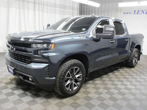 Used 2021 Chevrolet Silverado 1500 RST w/ Convenience Package II AWD/4WD image 7