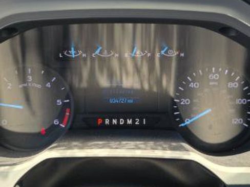 Used 2022 Ford F650 2WD Regular Cab Super Duty image 9