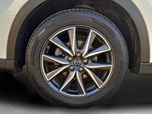 Used 2018 MAZDA CX-5 Touring w/ Preferred Equipment Package image 8