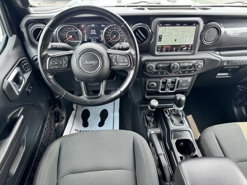 Used 2021 Jeep Wrangler Unlimited Sport AWD/4WD image 19