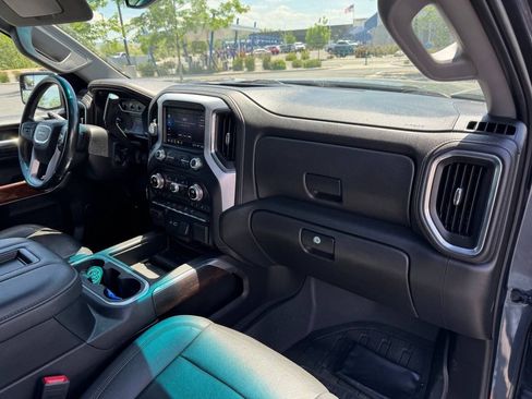 Used 2021 GMC Sierra 1500 SLT w/ SLT Convenience Package AWD/4WD image 21