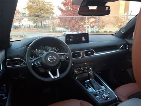 Used 2025 MAZDA CX-5 Carbon Edition image 15