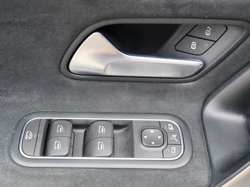 Used 2023 Mercedes-Benz CLA 250 4MATIC w/ AMG Line image 25