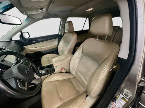 Used 2015 Subaru Outback 3.6R Limited AWD/4WD image 13