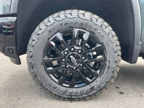New 2026 Chevrolet Silverado 2500 LT w/ Trail Boss Package AWD/4WD image 7