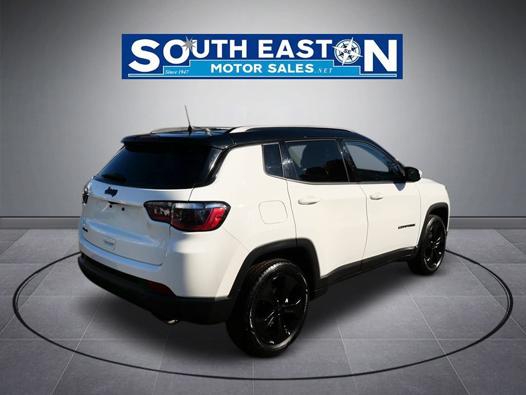 Used 2021 Jeep Compass Latitude w/ Sun and Sound Group AWD/4WD image 6