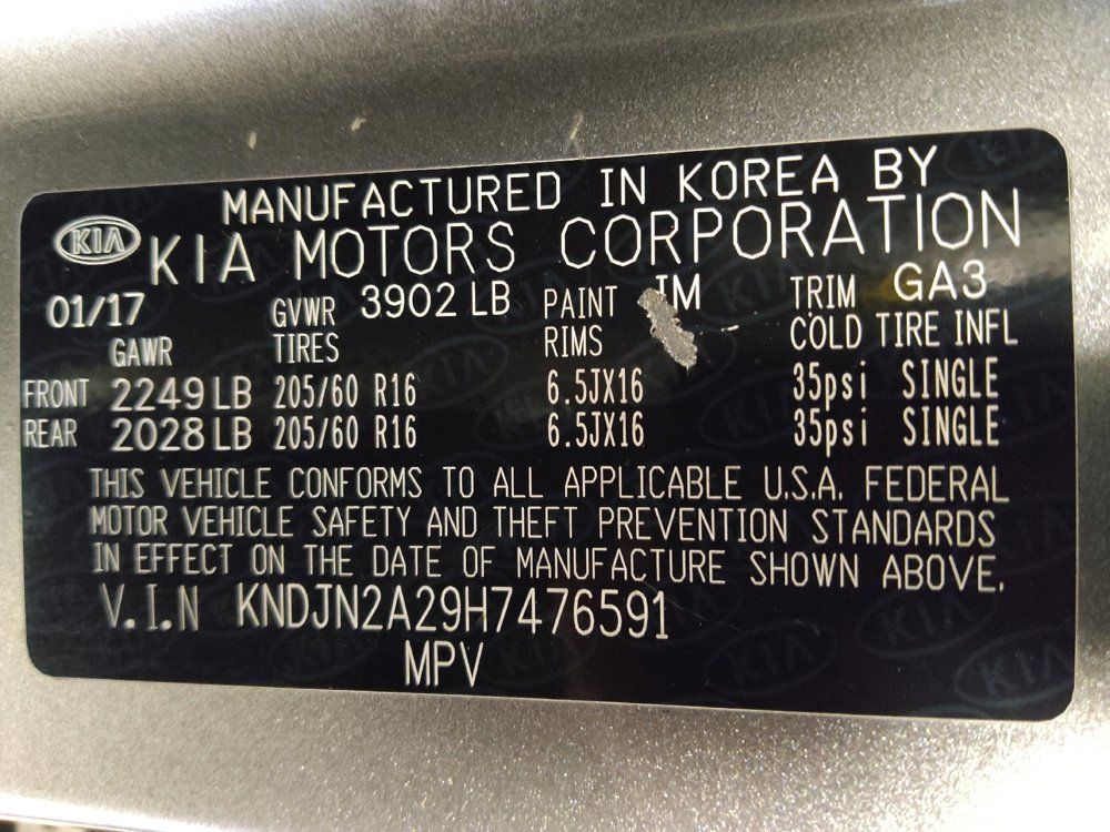 Used 2017 Kia Soul FWD image 33