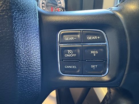 Used 2016 RAM 1500 Outdoorsman image 12