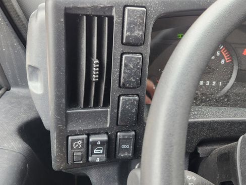 New 2025 Chevrolet Low Cab Forward 5500XG image 24