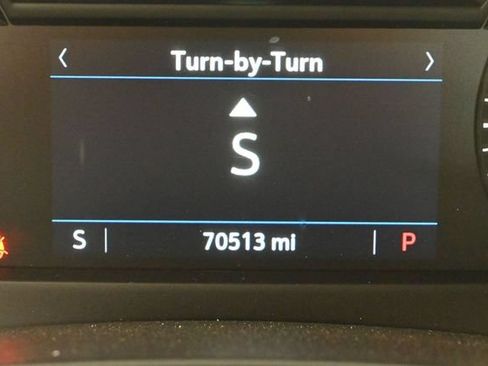 Used 2019 Cadillac XT4 Premium Luxury FWD image 38