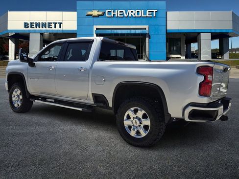 Used 2021 Chevrolet Silverado 2500 LTZ w/ LTZ Convenience Package image 4