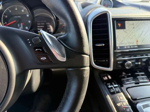 Used 2012 Porsche Cayenne image 27