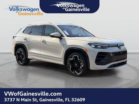 New 2026 Volkswagen Tiguan SEL R-Line AWD/4WD image 1