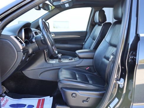Used 2015 Jeep Grand Cherokee Limited image 17