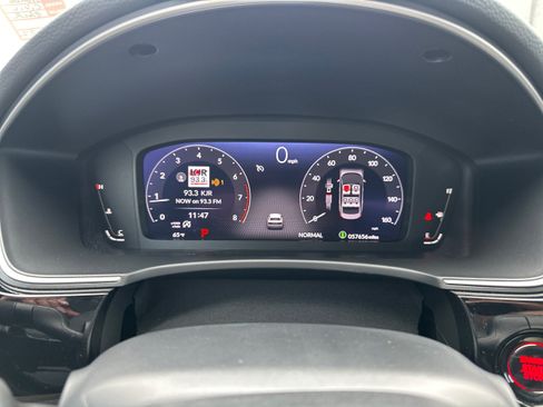 Used 2022 Honda Civic Touring image 17