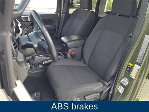 Used 2022 Jeep Wrangler Unlimited Sport AWD/4WD image 18
