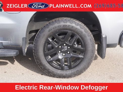 Used 2024 Chevrolet Silverado 1500 RST w/ True North Edition Plus AWD/4WD image 7