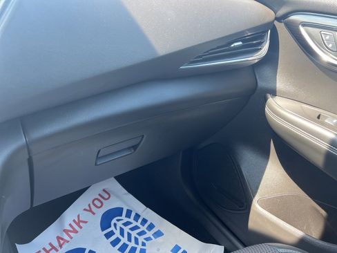 Used 2022 Buick Envision Preferred image 23