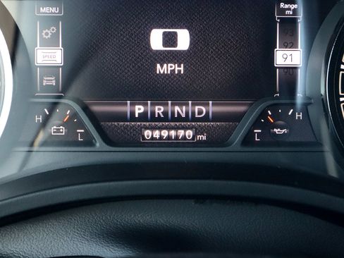 Used 2022 RAM 1500 Laramie AWD/4WD image 36