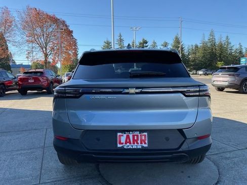 New 2026 Chevrolet Equinox EV LT image 6