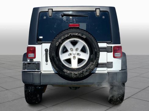 Used 2017 Jeep Wrangler Unlimited Sport w/ Quick Order Package 24S image 5