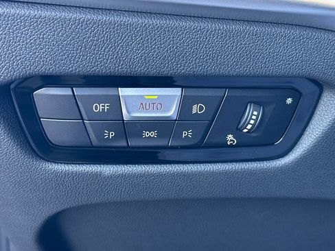 Used 2025 BMW i4 eDrive40 image 36