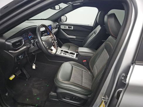 Used 2023 Ford Explorer Timberline w/ Timberline Technology Package AWD/4WD image 9