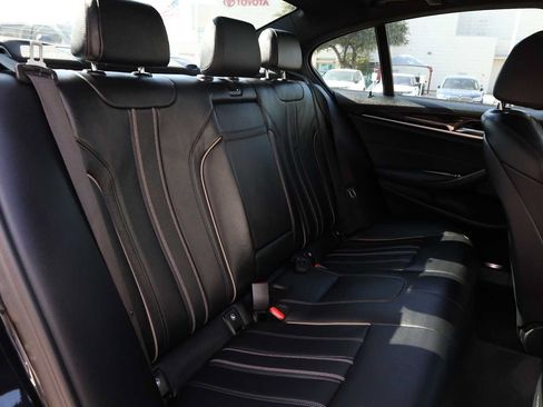 Used 2019 BMW 530e w/ Convenience Package RWD image 30