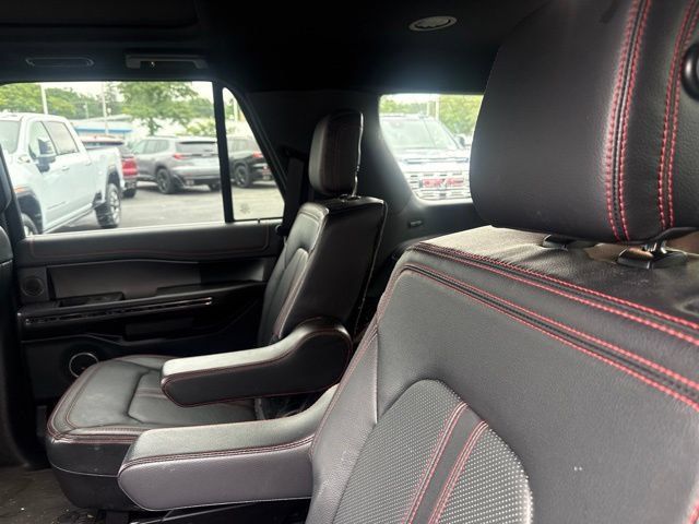 Used 2020 Ford Expedition Limited w/ Equipment Group 303A AWD/4WD image 15
